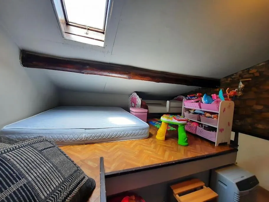 Apartment Ferienwohnung Il Sottotetto Di Anna Piombino