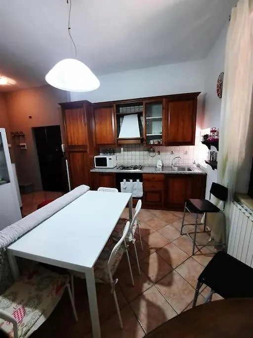 Appartamento Il Sottotetto Di Anna Piombino Italia